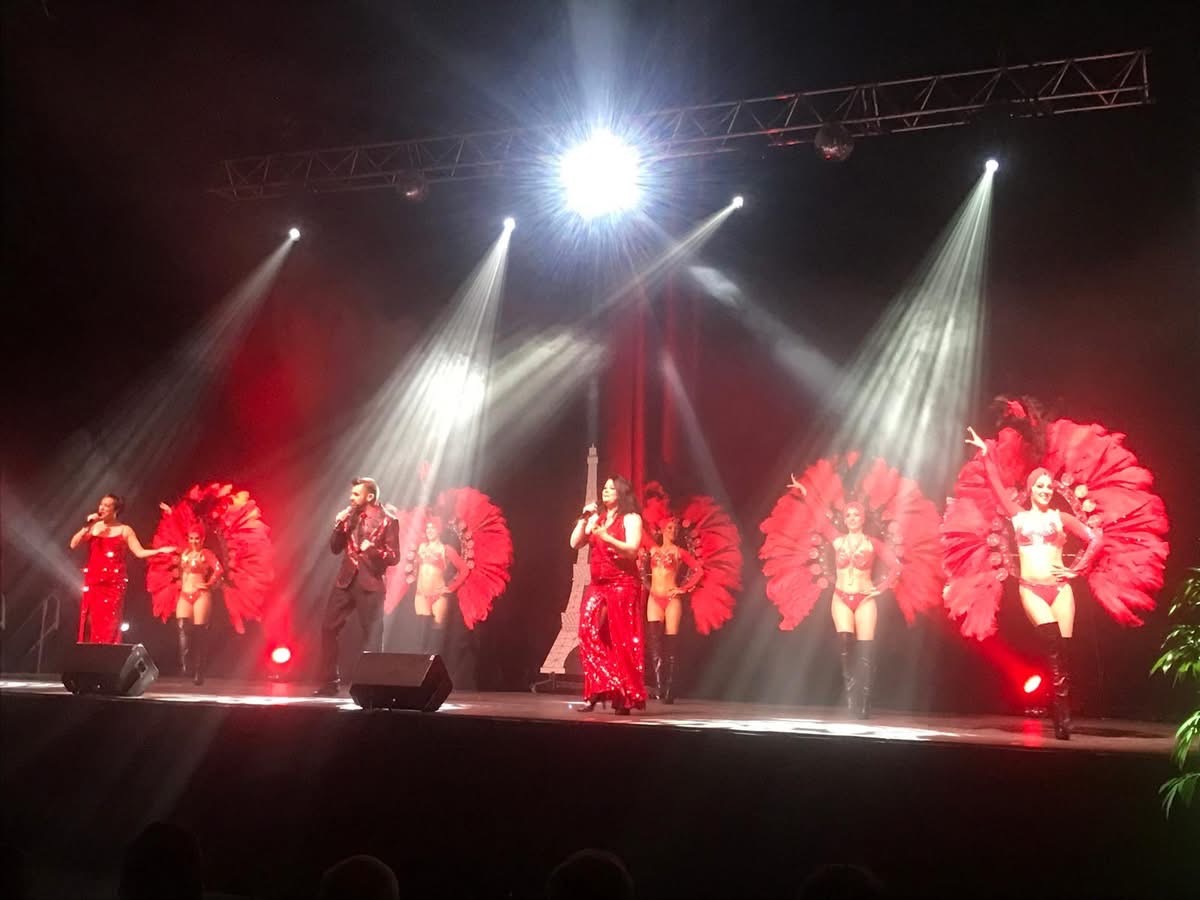 Revue Cabaret PANAME on arrive — photo 2